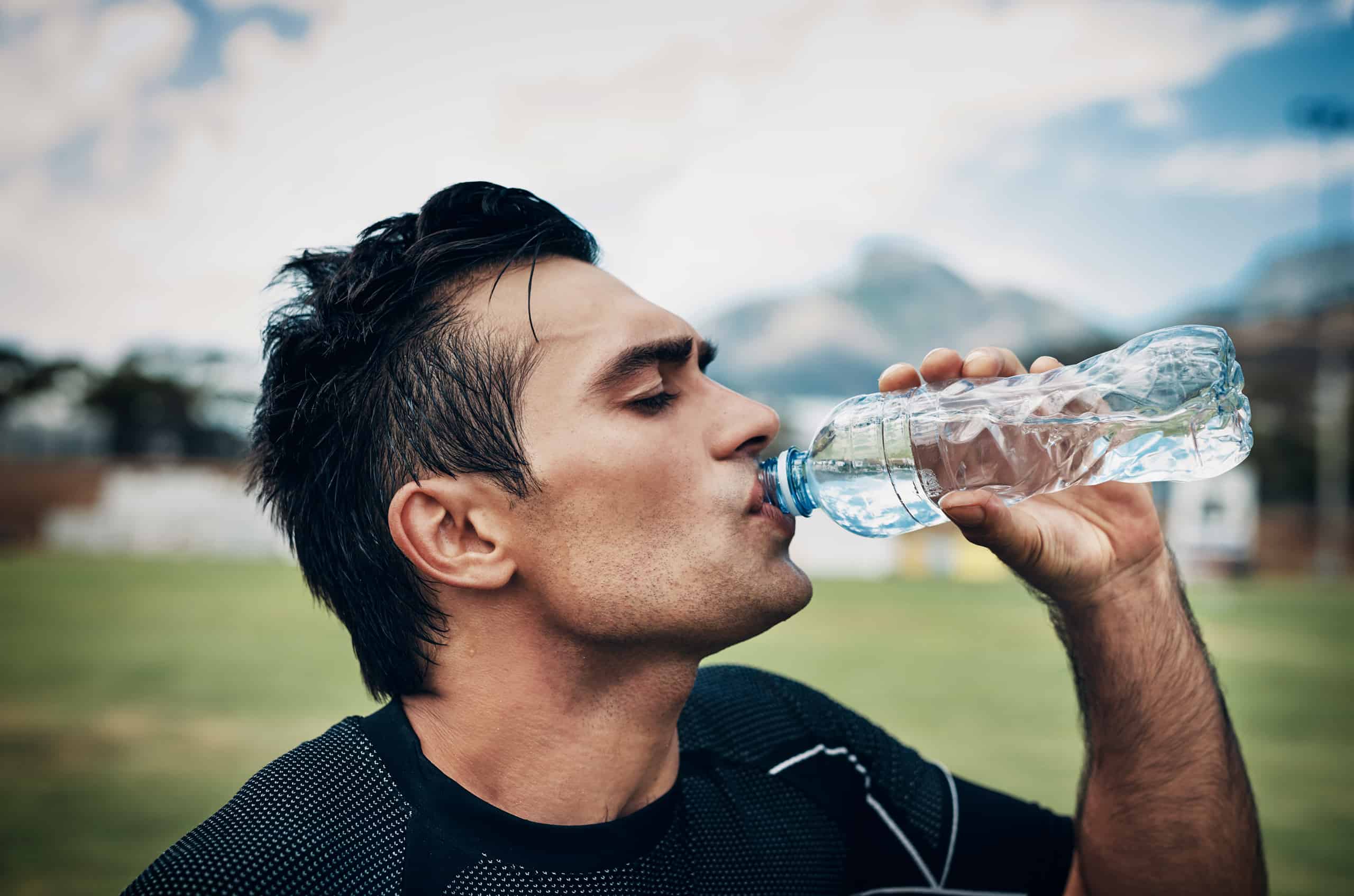 Stay Hydrated, Prevent Pain: How Dehydration Affects Your Back
