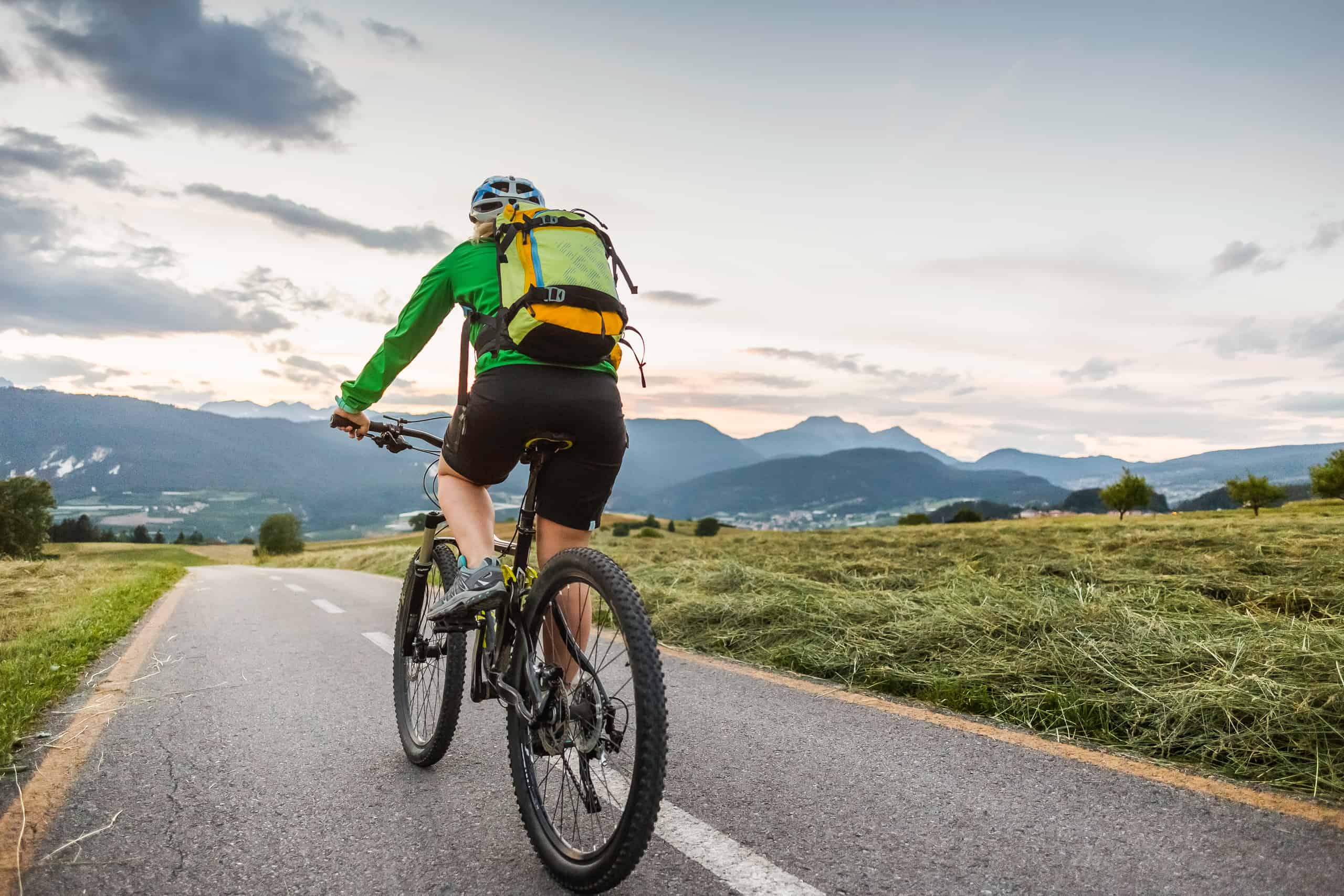 Discover the Power of Cycling for a Pain-Free Back