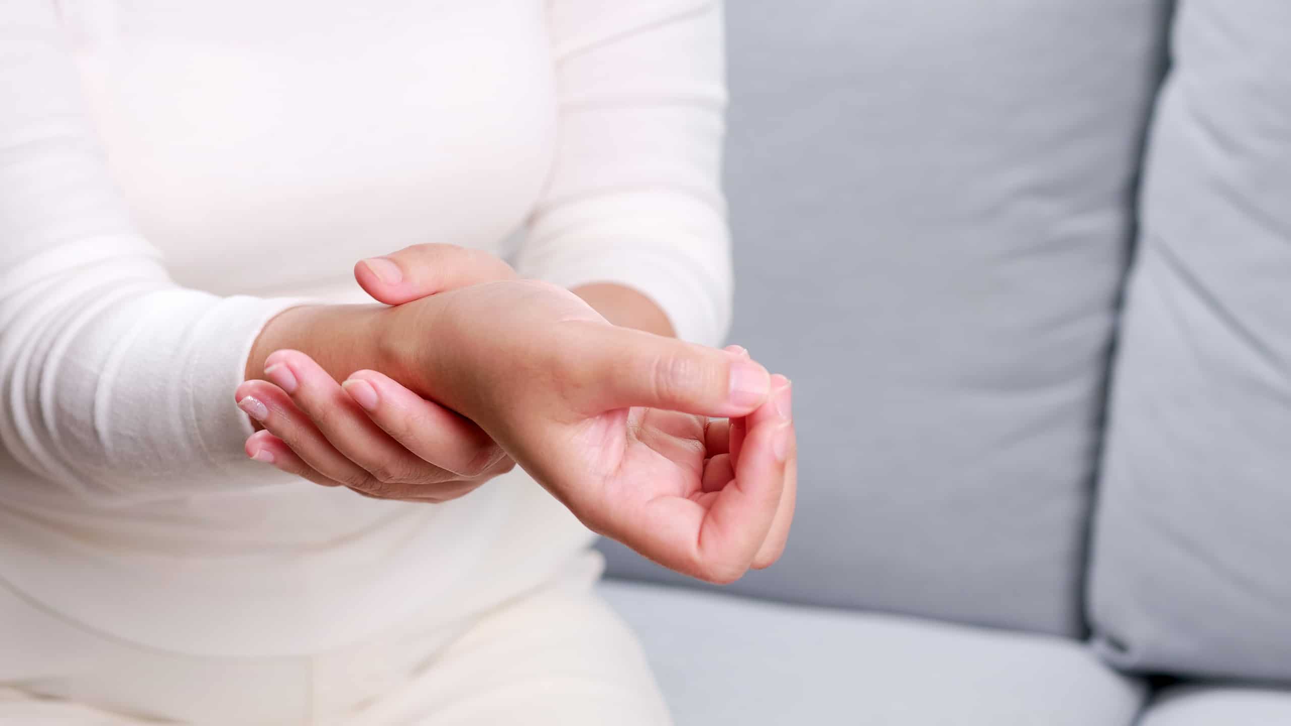 Acupressure for Carpal Tunnel Syndrome: Supporting Your Hands and Spine