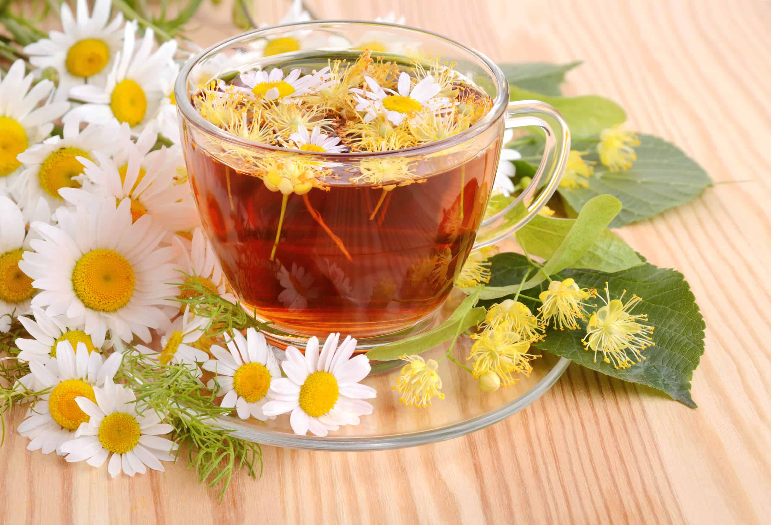 A Guide to Herbal Tea Safety and Possible Side Effects