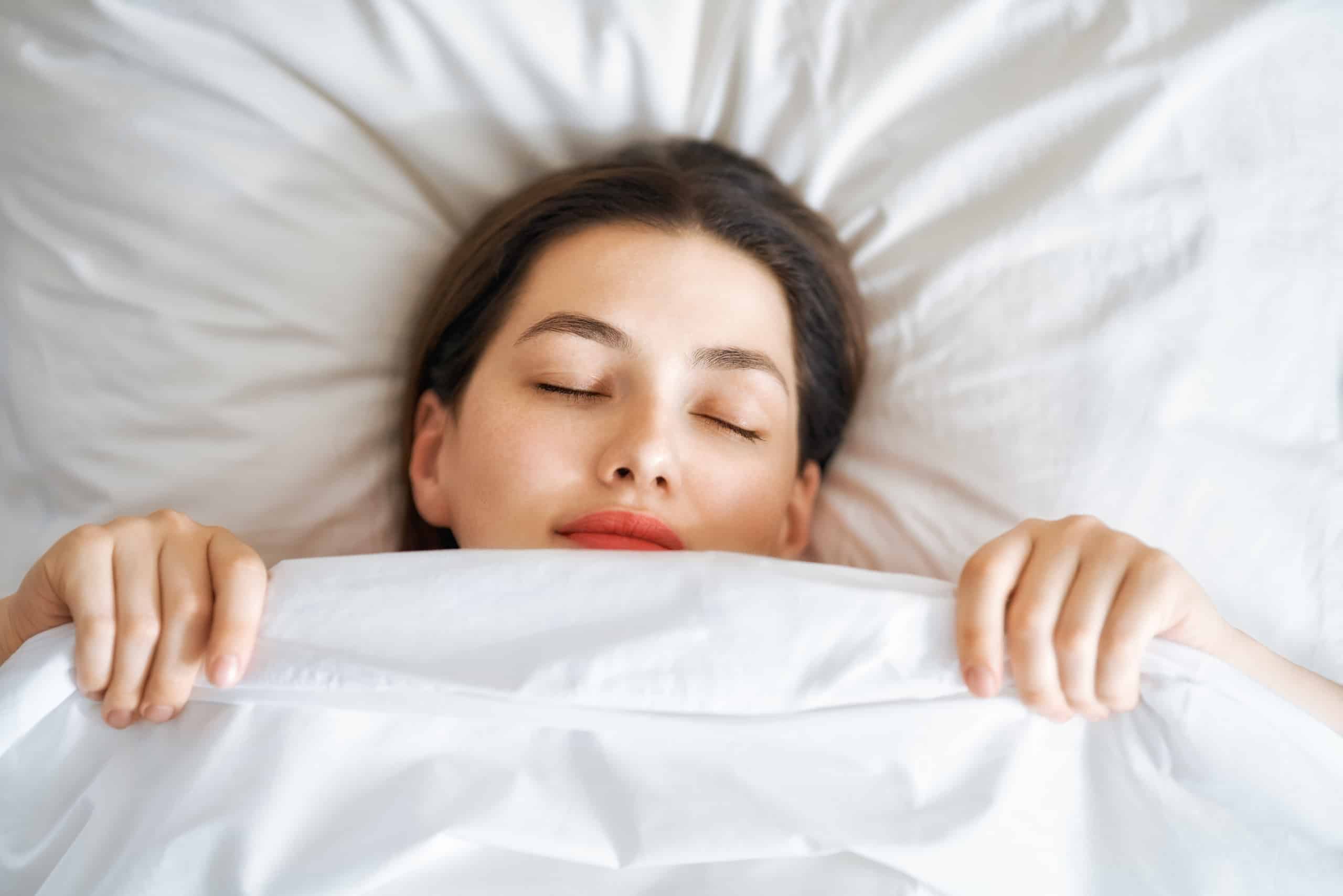 How Mindfulness and Relaxation Techniques Can Help with Sleep and Back Pain